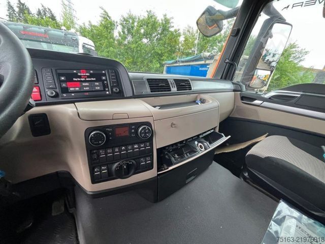 Vilcējs MAN TG-S 18.460 4x4 LOF SZM org LOF Umbau