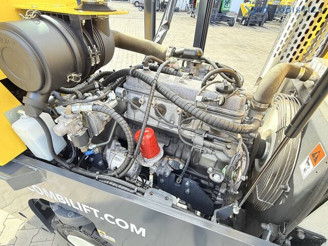 Chariot élévateur multidirectionnel Combilift C2500 DUPLEX ONLY 460H WIDE POSITIOER