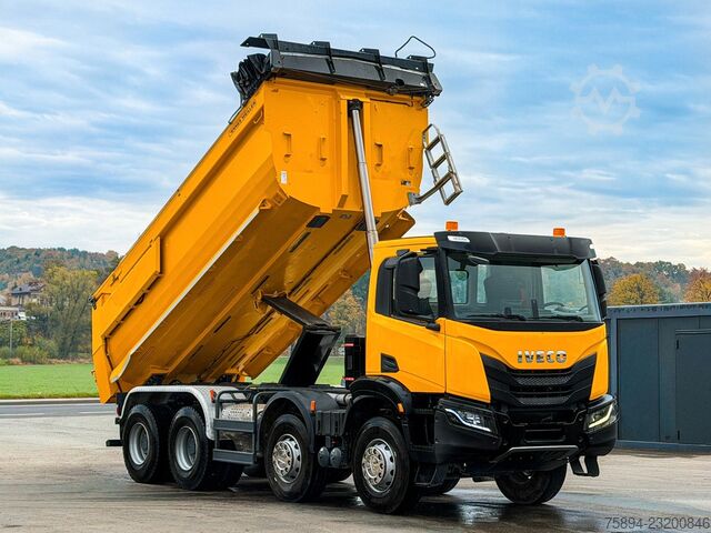 Autocarro ribaltabile IVECO X WAY 480* KIPPER * 8x4 * TOPZUSTAND