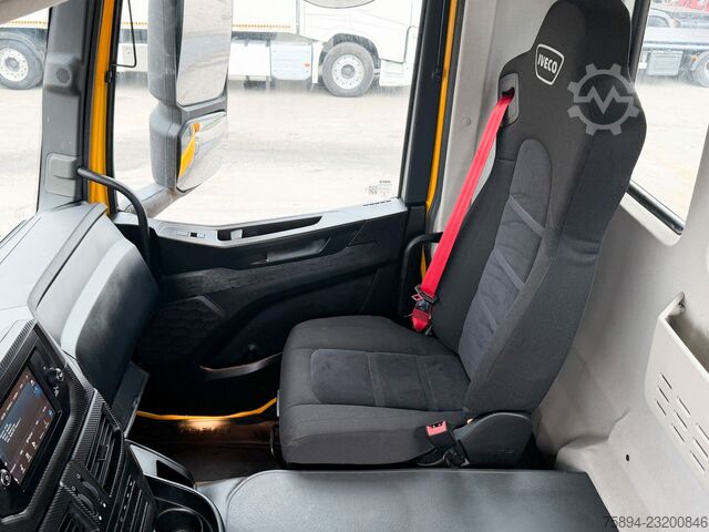 Autocarro ribaltabile IVECO X WAY 480* KIPPER * 8x4 * TOPZUSTAND