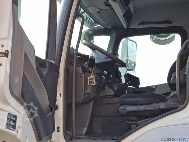 Koffer Mercedes-Benz Antos 1830 4x2 - Box with sidedoors - Zepro loa...