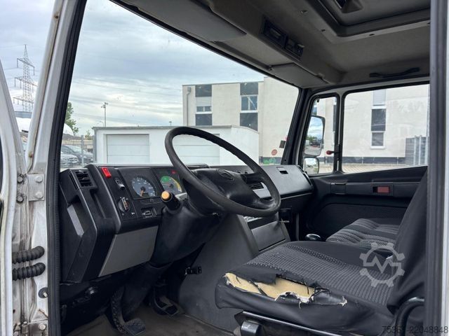 Furgão cortina de lona MERCEDES-BENZ Vario 816 D Pritsche &P lane mit LBW E5
