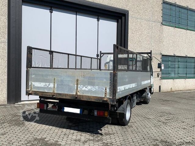 Fourgon benne basculante Isuzu NPR 35