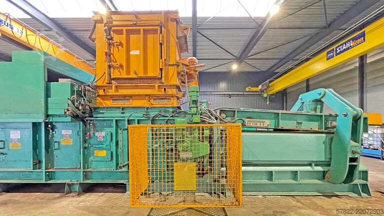 Presse à balles, force de pressage 200 t, grand format MACPRESSE 112