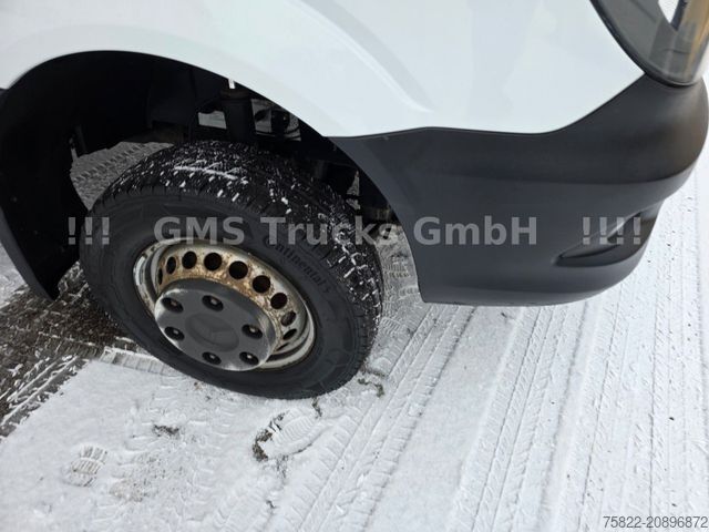 Furgoneta MERCEDES-BENZ Sprinter 516 CDI / 4X4 ALLRAD / Mixto 6 Sitze