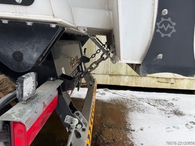 Tiptrailer Stahl Mulde ca. 34 cbm SAF Achsen 2 Liftachsen