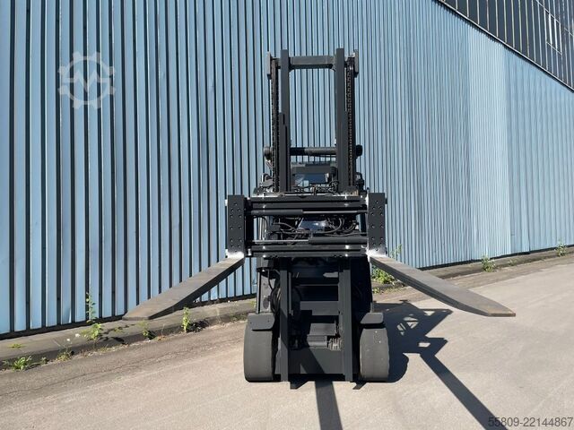 Elektrisk firehjulsgaffeltruck Linde E 45-600 // 2555 Std. // 3. & 4. Ventil // Seitens