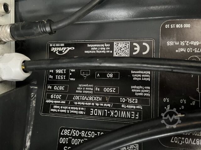 Электрический 4-х колесный вилочный погрузчик Linde E25L-02