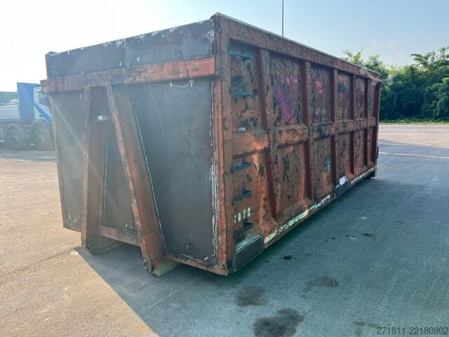 Kontejner s kukom  CONTAINER SCARRABILE USATO A CIELO APERTO