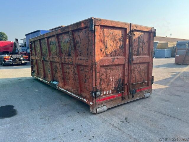 Kontejner s kukom  CONTAINER SCARRABILE USATO A CIELO APERTO