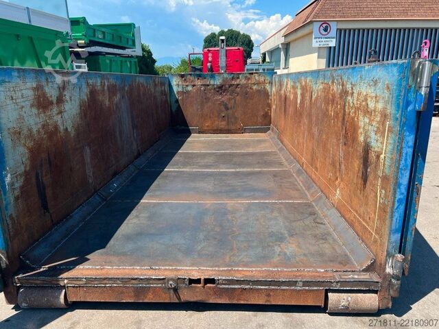 Kontejner s kukom  CONTAINER SCARRABILE USATO A CIELO APERTO