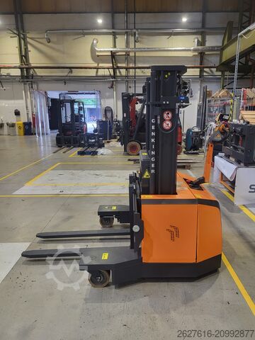 চার-দিক ফর্কলিফ্ট Genkinger EGY-S 18