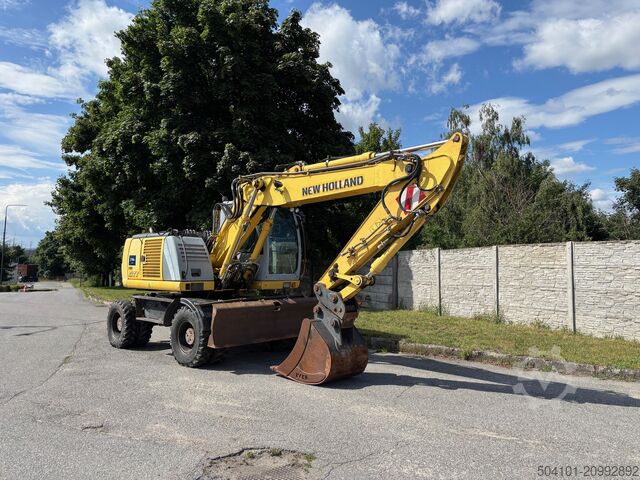 Mobile excavator New Holland MH CITY