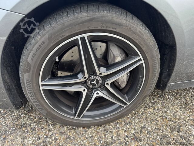 Mercedes-Benz E-klasse Estate 300 de AMG Line 2020 Led / ACC / Leder MARGE MERCEDES-BENZ E-klasse Estate 300 de AMG Line 2020 Led / ACC / Leder