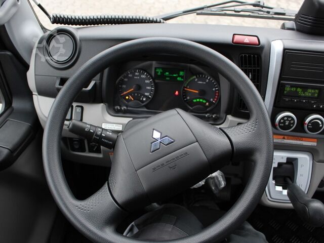 Kamion s kipom s pomičnim kontejnerom Fuso Canter FUSO 9C18  City Abrollkipper Hooklift Black Edition