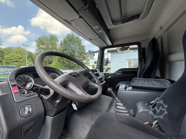 Samochód ciężarowy z plandeką typu platforma man TGM 15.290 BL 4x2 BL Plane u. Spriegel Gardine