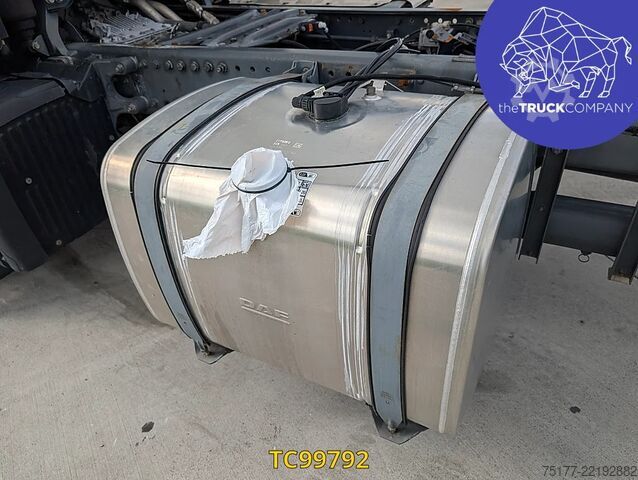 Chasis con cabina DAF XF 440