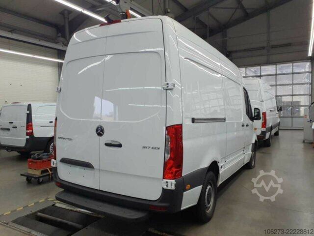 バン Mercedes-Benz Sprinter 317 CDI,L2H2,Automatik,Kamera,Navi