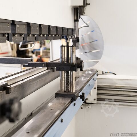 Särmäyspuristin Ermaksan HAP 4100x300 CNC