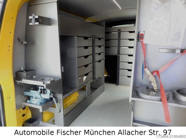 Furgoneta VOLKSWAGEN T6 Transporter Kasten lang 3,2t*Regale*SHZ.