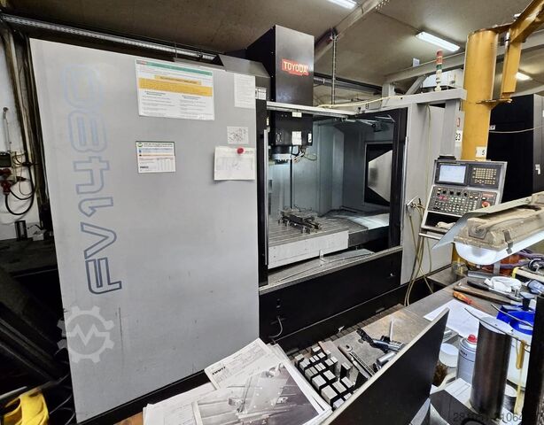 Pusat pemesinan vertikal TOYODA FV1480