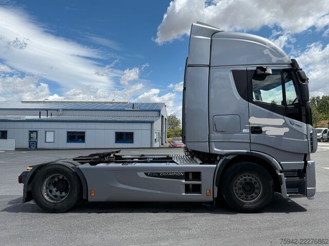 Tractora standard IVECO STRALIS AS440 EU6c 2TANK HI-WAY ORIGINAL 375TKM