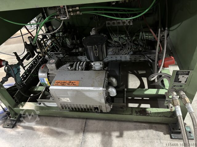 Thermoformmaschine ILLIG UA 100 4g