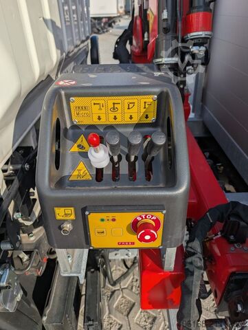 Tovornjak s montažno dvigalko Fuso Canter 9C18 Fassi M40 Pritsche 4,5 m