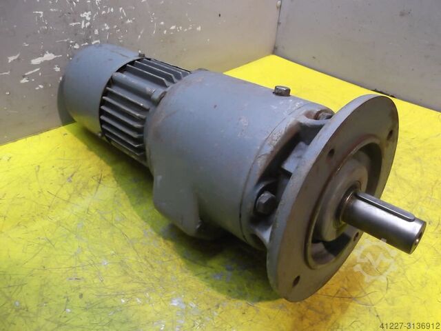 Gearmotor 0,25 kW 20 omdrejninger pr. minut SEW-EURODRIVE RF53WD71C-4BS