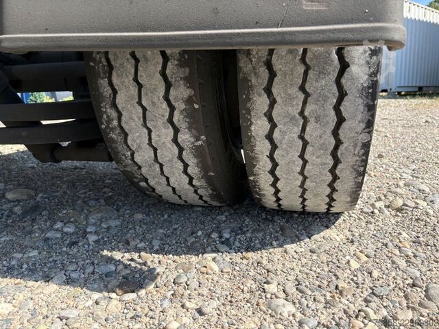 Remolque con chasis intercambiable SOMMER Verzinkte BDF Lafette 235/75R17,5 BPW