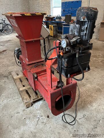 Kompaktor skru Runi SK240
