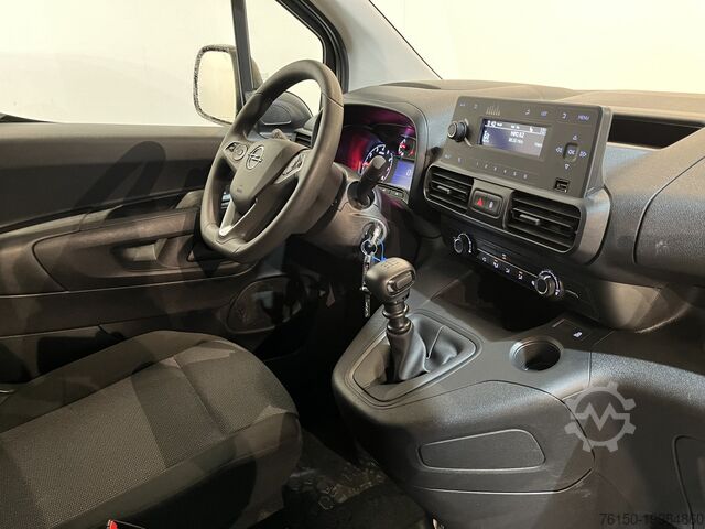 Break cu acoperiș înalt Opel Combo 1.5D L1H1 / Euro 6 / Airco / Cruise Contr...