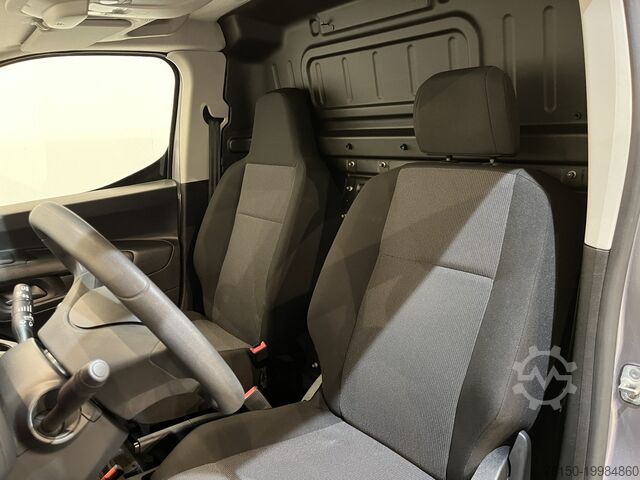 Break cu acoperiș înalt Opel Combo 1.5D L1H1 / Euro 6 / Airco / Cruise Contr...