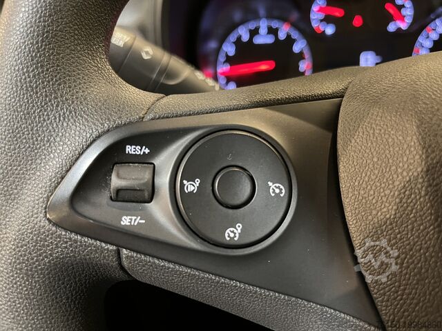 Break cu acoperiș înalt Opel Combo 1.5D L1H1 / Euro 6 / Airco / Cruise Contr...