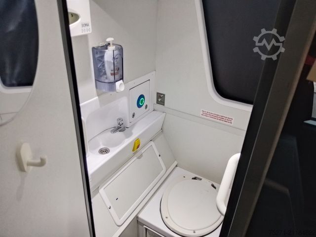 Doppeldeckerbus VAN HOOL TXD27 Astromega | 91+1+1 Sitze