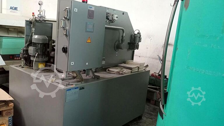 Qendra horizontale e përpunimit CNC DECKEL MAHO DMC 60 H