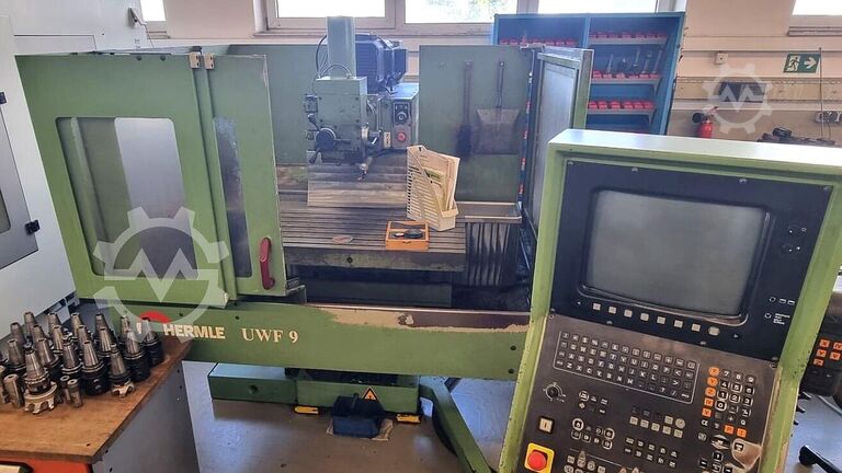 Fresadora HERMLE UWF 900