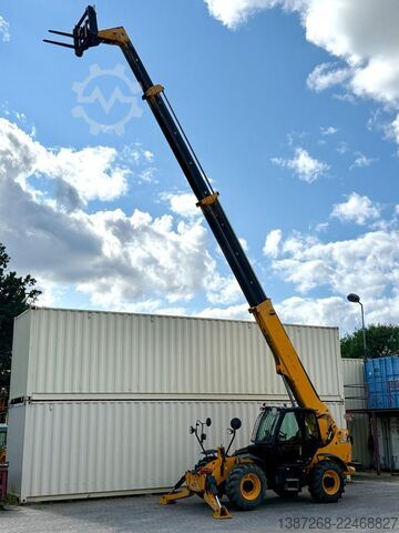 Makinë ngarkuese teleskopike JCB 540-170 / 4.379 H
