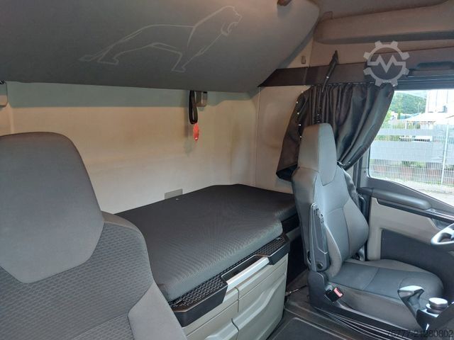 Volume tractor unit MAN TGX 18.510 LLS-U -INTARDER-2 Tanks-ACC-TOP