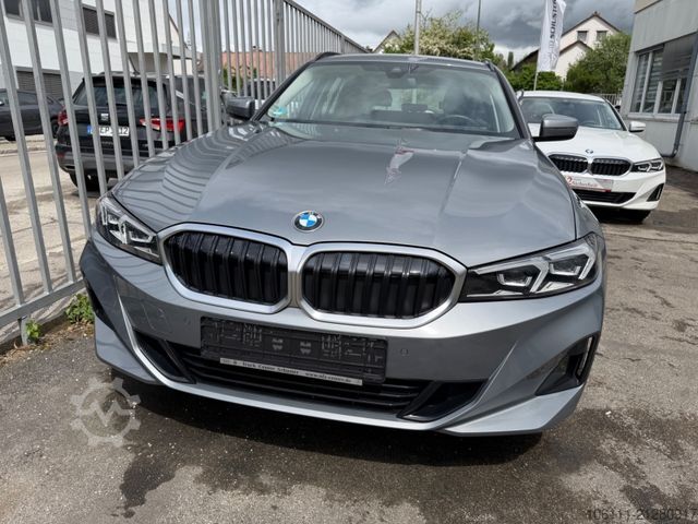 Minibus BMW 320 d xDrive Navigation PDC