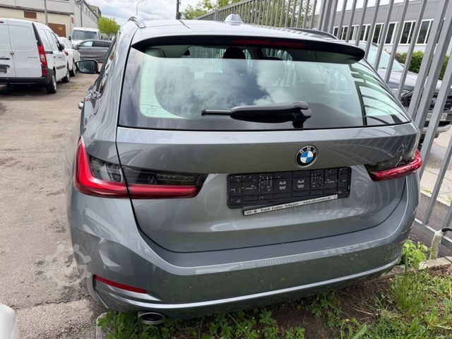 Minibus BMW 320 d xDrive Navigation PDC