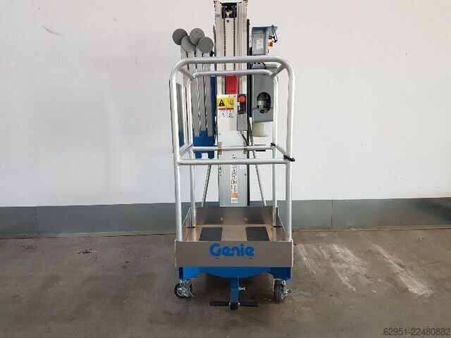 Senkrecht Hebebühne Genie AWP 30S