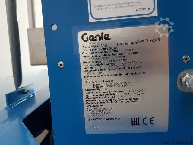 Senkrecht Hebebühne Genie AWP 30S