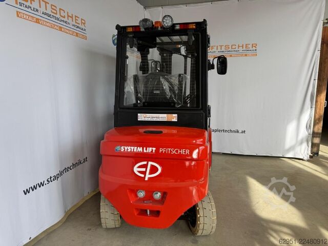 Stivuitor electric cu 4 roți EP EFL 303