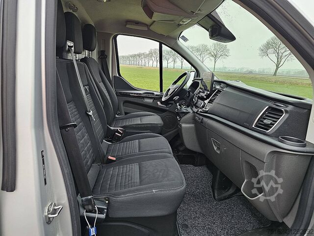 High-roof van FORD TRANSIT CUSTOM 2.0 L1H1 Limited Navi AC