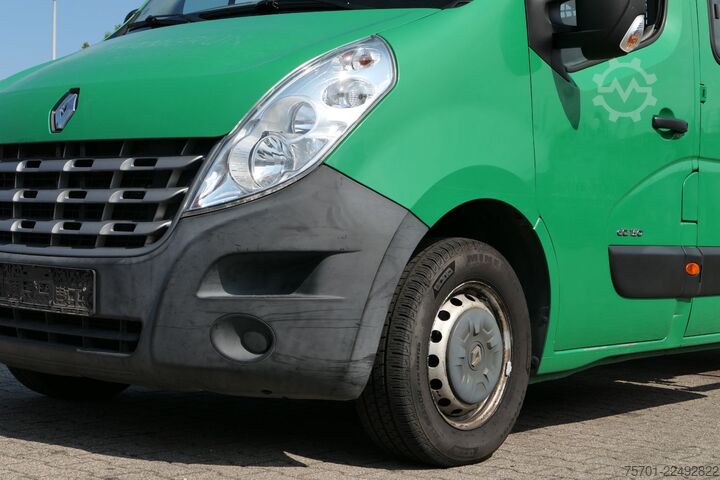Kravas mikroautobuss ar pašizgāzēju RENAULT Master III DoKa Kipper 3,5t Euro 5