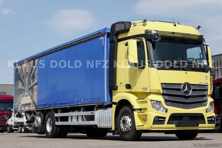 Camión plataforma con toldo MERCEDES-BENZ Actros 2542 Pritsche Plane Kamera LBW EU6