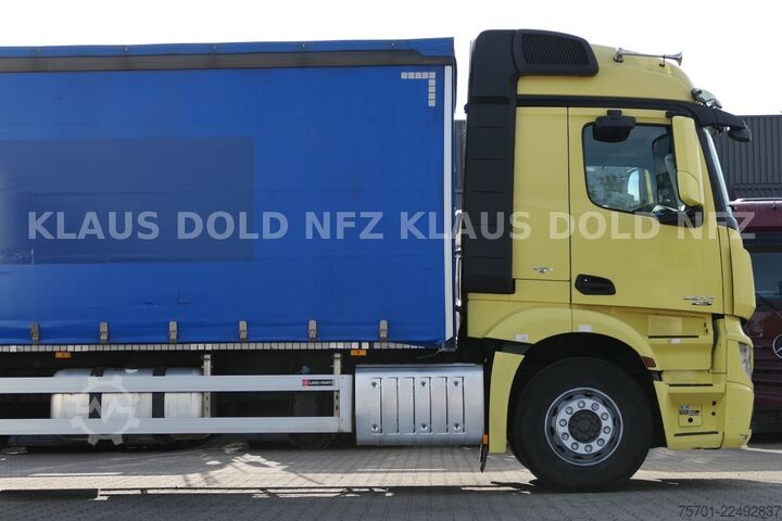 Camión plataforma con toldo MERCEDES-BENZ Actros 2542 Pritsche Plane Kamera LBW EU6