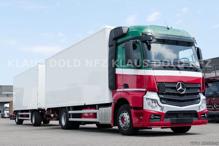 Camión caja MERCEDES-BENZ Actros 1842 Koffer Komplettzug