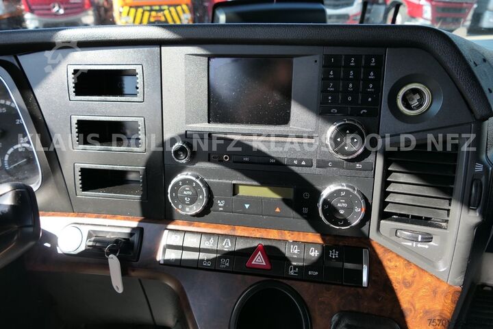 Camión portacoches MERCEDES-BENZ Antos 2343 Autotransp. Kässbohrer Supertrans